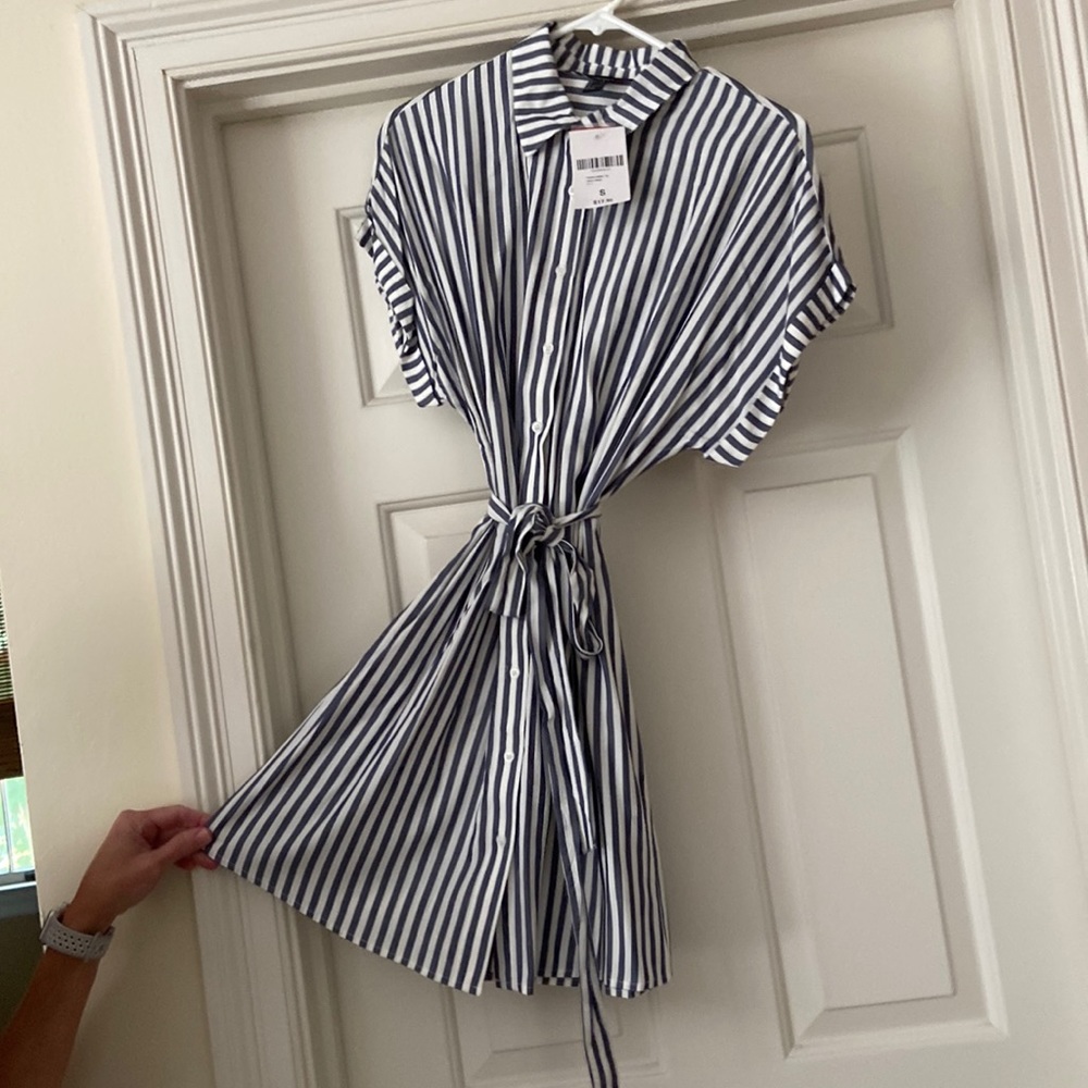 Forever 21 Blue and White stripe shirt dress